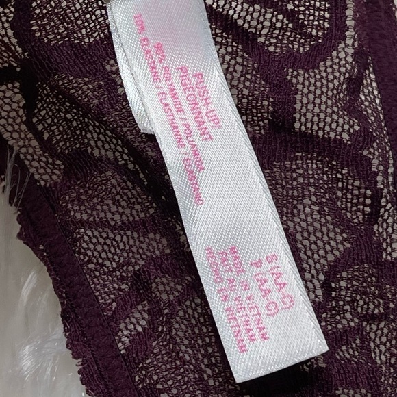 PINK Victorias Secret Push Up Bra - Picture 4 of 5